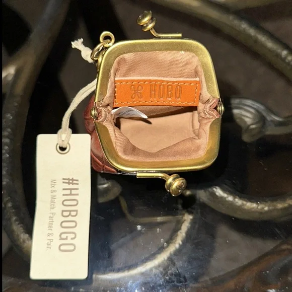 HOBO GO ❤️ for AirPods or other small essentials. It’s a Beautiful Bag Charm~NWT - Picture 7 of 8